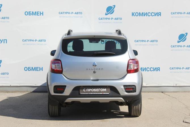 Renault Sandero II Рестайлинг с пробегом 2021 года, цена 1 400 000 рублей, 99000 км, хэтчбек, Автокод Объявления