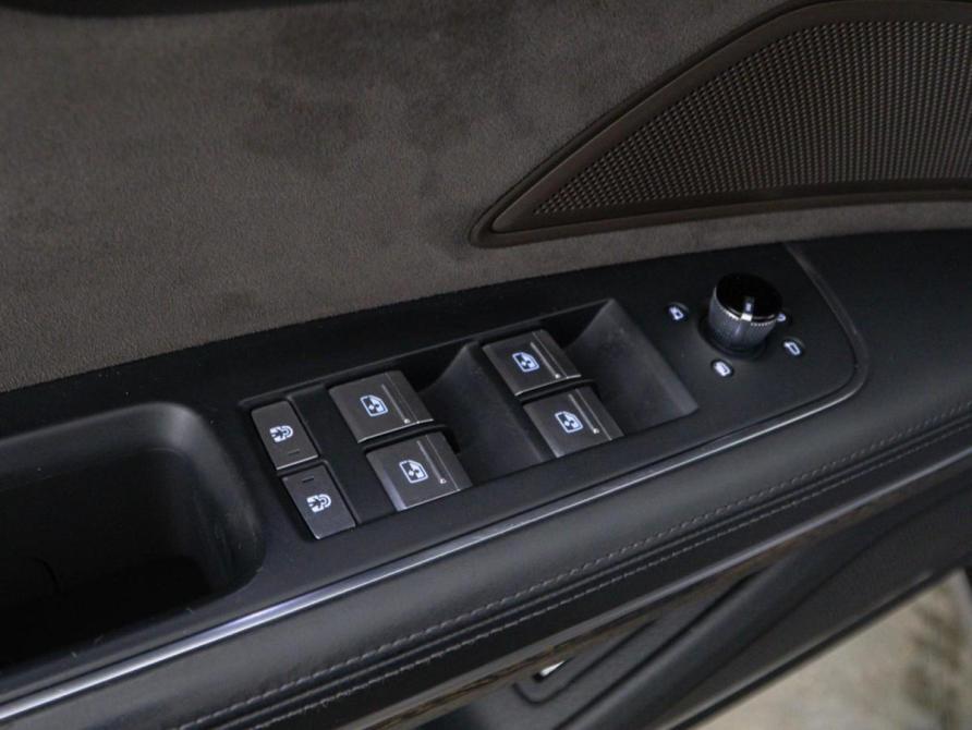 Audi A8 IV (D5) Москва  - изображение 15