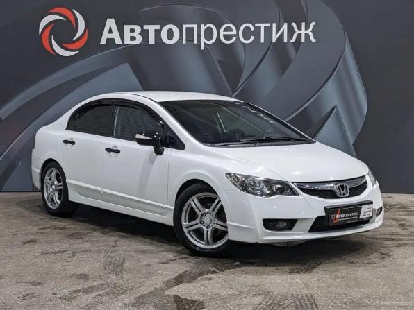 Honda Civic VIII Рестайлинг с пробегом 2009 года, цена 580 000 рублей, 261000 км, седан, Автокод Объявления