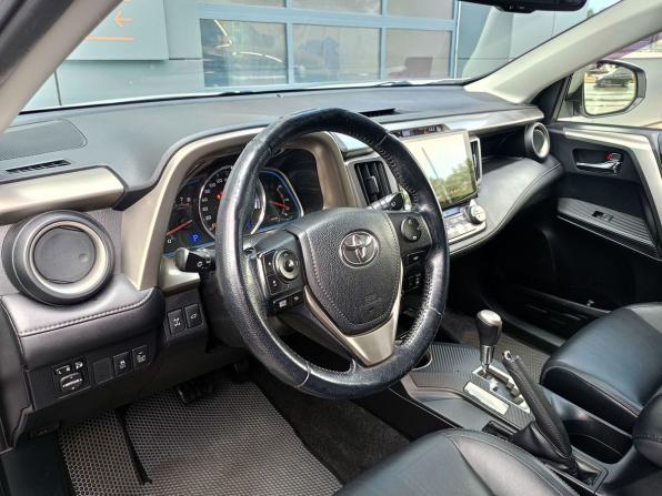 Toyota RAV4 IV (XA40) с пробегом 2014 года, цена 1 798 000 рублей, 237011 км, внедорожник, Автокод Объявления