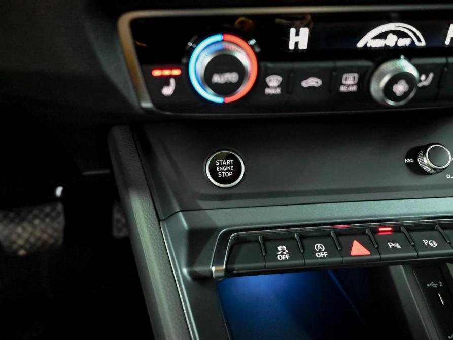 Audi Q3 II (F3) Екатеринбург  - изображение 18