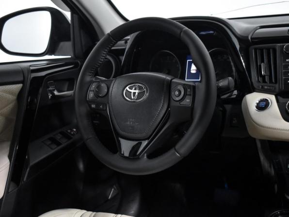 Toyota RAV4 IV (XA40) Рестайлинг с пробегом 2019 года, цена 2 176 000 рублей, 128985 км, внедорожник, Автокод Объявления
