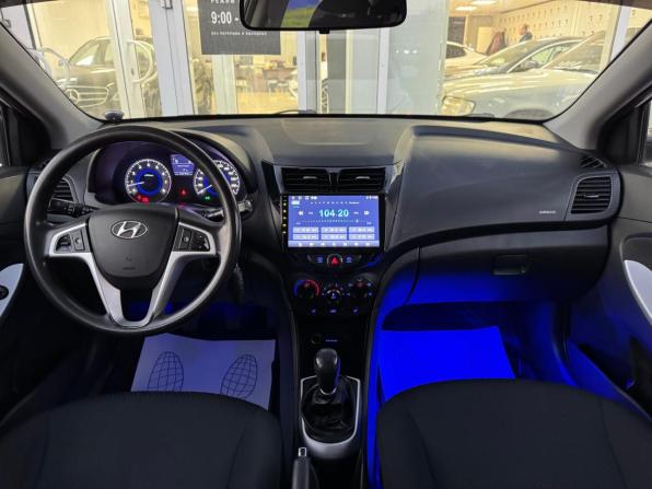 Hyundai Solaris I с пробегом 2012 года, цена 759 000 рублей, 107791 км, седан, Автокод Объявления