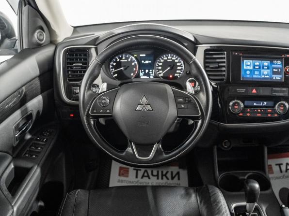 Mitsubishi Outlander III Рестайлинг 2 с пробегом 2015 года, цена 1 950 500 рублей, 93080 км, внедорожник, Автокод Объявления