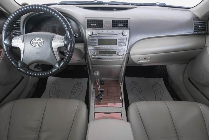 Toyota Camry VI (XV40) Рестайлинг с пробегом 2011 года, цена 1 399 000 рублей, 299154 км, седан, Автокод Объявления