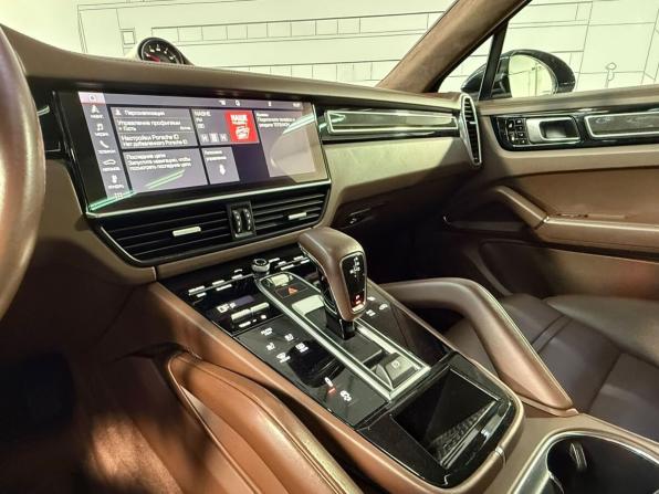 Porsche Cayenne III с пробегом 2021 года, цена 9 285 000 рублей, 65000 км, внедорожник, Автокод Объявления
