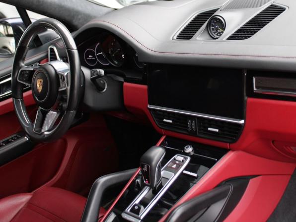 Porsche Cayenne III с пробегом 2018 года, цена 5 699 000 рублей, 159679 км, внедорожник, Автокод Объявления