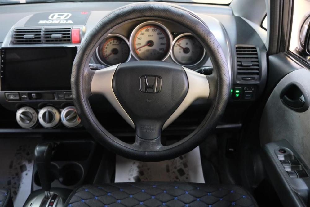 Honda Fit I Омск  - изображение 11