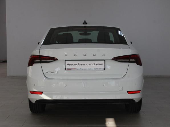 Skoda Octavia IV (A8) с пробегом 2021 года, цена 2 689 900 рублей, 33209 км, лифтбек, Автокод Объявления
