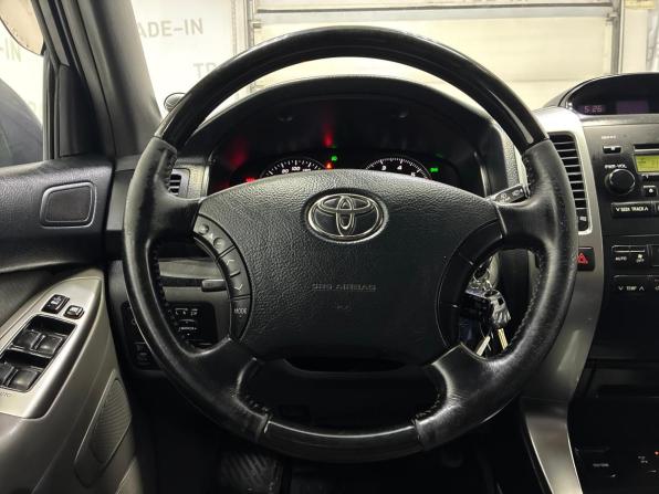 Toyota Land Cruiser Prado 120 Series Рестайлинг с пробегом 2008 года, цена 2 050 000 рублей, 242000 км, внедорожник, Автокод Объявления
