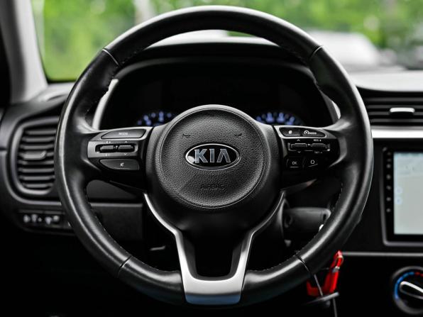 Kia Rio IV Рестайлинг с пробегом 2020 года, цена 1 650 000 рублей, 57056 км, седан, Автокод Объявления
