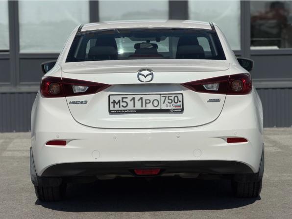 Mazda 3 III (BM) Рестайлинг с пробегом 2017 года, цена 1 600 000 рублей, 207512 км, седан, Автокод Объявления