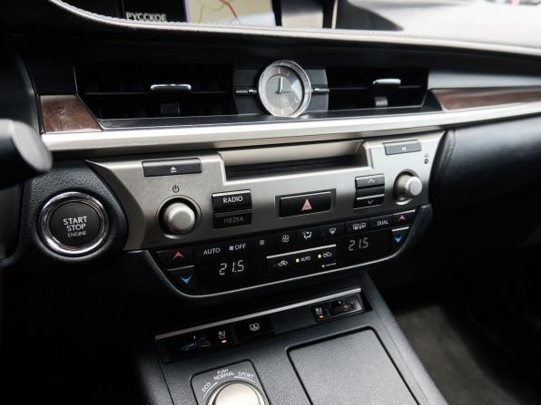 Lexus ES VI с пробегом 2014 года, цена 2 198 000 рублей, 213560 км, седан, Автокод Объявления