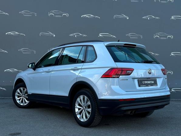 Volkswagen Tiguan II с пробегом 2019 года, цена 2 368 800 рублей, 108851 км, внедорожник, Автокод Объявления