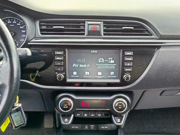Kia Rio IV с пробегом 2018 года, цена 1 464 995 рублей, 66777 км, седан, Автокод Объявления