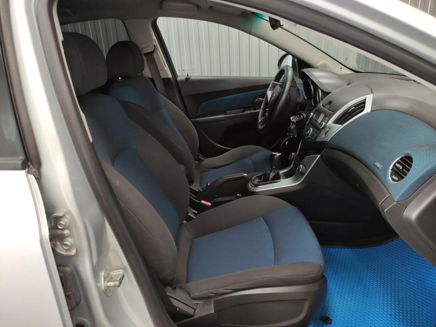 Chevrolet Cruze I Рестайлинг Пермь  - изображение 9