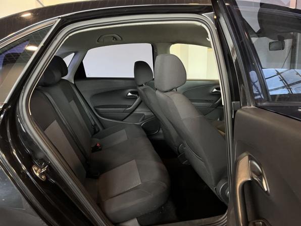 Volkswagen Polo V с пробегом 2014 года, цена 657 000 рублей, 222943 км, седан, Автокод Объявления