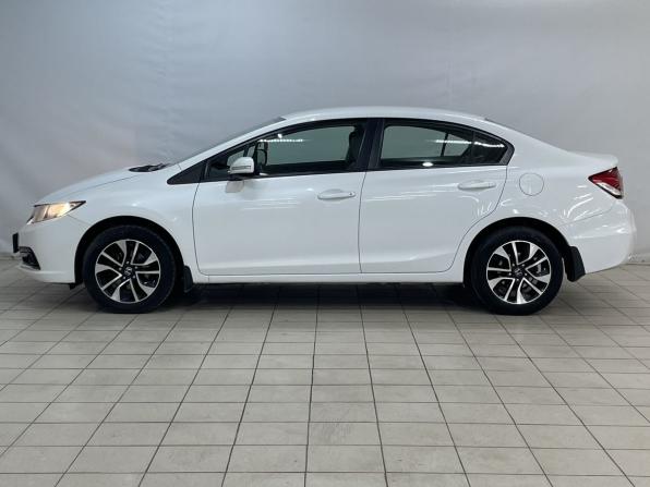 Honda Civic IX Рестайлинг с пробегом 2014 года, цена 1 090 000 рублей, 308619 км, седан, Автокод Объявления