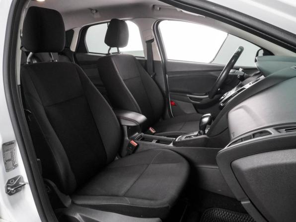 Ford Focus III Рестайлинг с пробегом 2017 года, цена 1 069 000 рублей, 120945 км, хэтчбек, Автокод Объявления