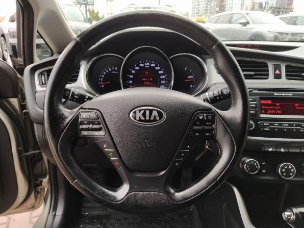 Kia Ceed II с пробегом 2012 года, цена 1 219 000 рублей, 81430 км, хэтчбек, Автокод Объявления