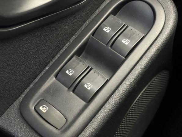 Renault Duster I с пробегом 2012 года, цена 777 000 рублей, 198236 км, внедорожник, Автокод Объявления