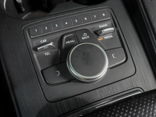 Audi A4 V (B9) с пробегом 2016 года, цена 2 449 000 рублей, 153929 км, седан, Автокод Объявления