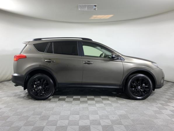 Toyota RAV4 IV (XA40) с пробегом 2013 года, цена 1 840 000 рублей, 108827 км, внедорожник, Автокод Объявления