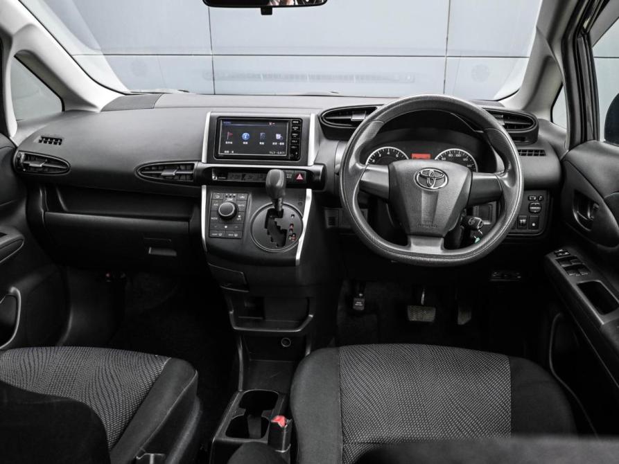 Toyota Wish II Рестайлинг Новороссийск  - изображение 6