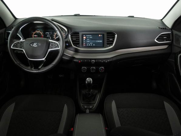 Lada (ВАЗ) Vesta I Рестайлинг (NG) с пробегом 2023 года, цена 1 278 000 рублей, 33000 км, седан, Автокод Объявления
