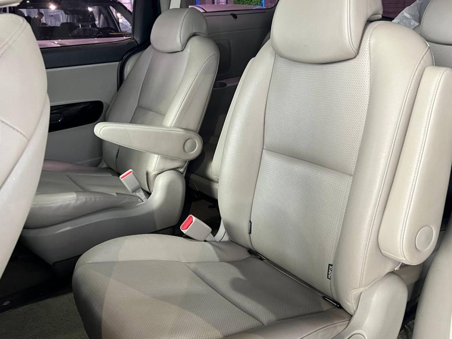 Kia Carnival III Оренбург  - изображение 28