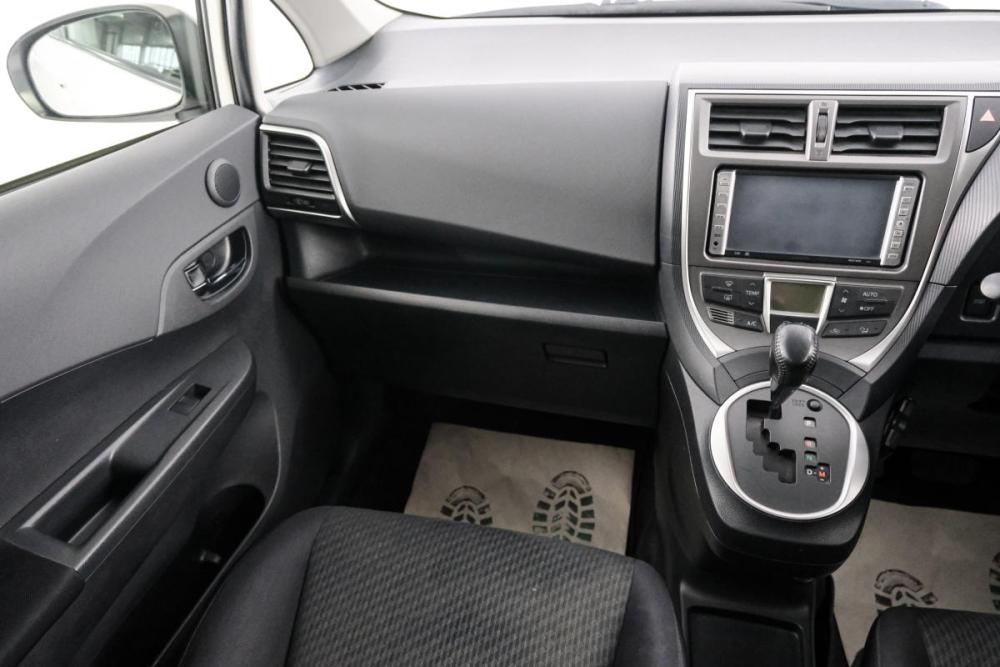 Toyota Ractis II Красноярск  - изображение 12