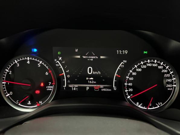 Toyota Land Cruiser 300 Series с пробегом 2022 года, цена 10 500 000 рублей, 64826 км, внедорожник, Автокод Объявления