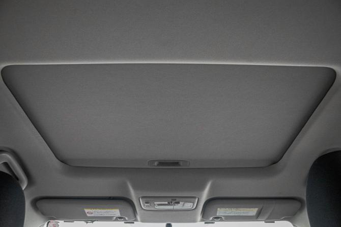 Toyota Wish II с пробегом 2010 года, цена 1 349 000 рублей, 143000 км, минивэн, Автокод Объявления