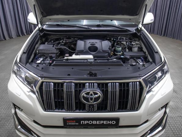 Toyota Land Cruiser Prado 150 Series Рестайлинг 2 с пробегом 2018 года, цена 5 898 000 рублей, 63947 км, внедорожник, Автокод Объявления