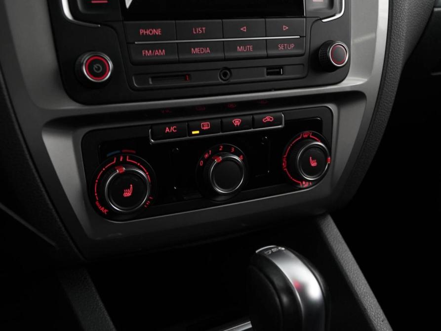 Volkswagen Jetta VI Рестайлинг Москва  - изображение 14