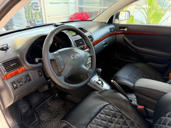 Toyota Avensis II с пробегом 2005 года, цена 720 000 рублей, 252007 км, седан, Автокод Объявления