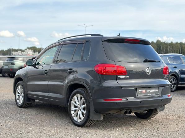 Volkswagen Tiguan I Рестайлинг с пробегом 2014 года, цена 885 000 рублей, 212289 км, внедорожник, Автокод Объявления