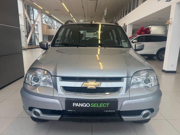 Chevrolet Niva I Рестайлинг с пробегом 2016 года, цена 799 000 рублей, 61227 км, внедорожник, Автокод Объявления