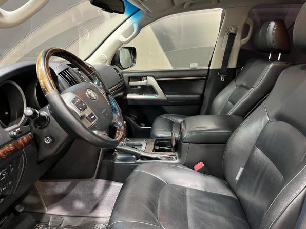 Toyota Land Cruiser 200 Series с пробегом 2011 года, цена 2 900 000 рублей, 315561 км, внедорожник, Автокод Объявления