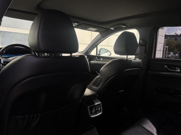 Kia K5 III с пробегом 2021 года, цена 2 605 000 рублей, 91009 км, седан, Автокод Объявления