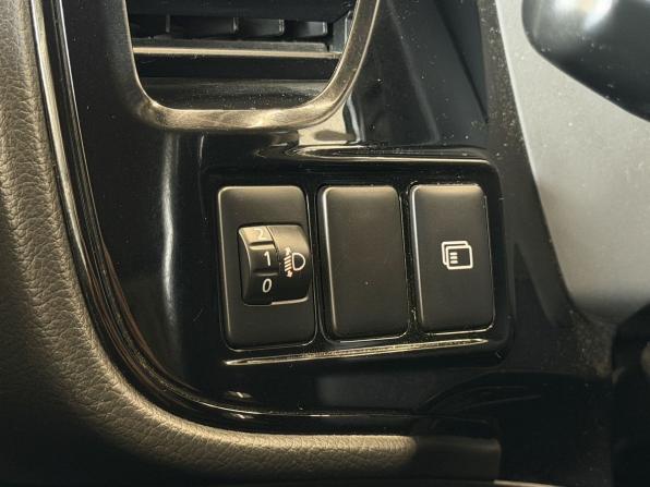 Mitsubishi Outlander III Рестайлинг 3 с пробегом 2018 года, цена 1 880 000 рублей, 97709 км, внедорожник, Автокод Объявления