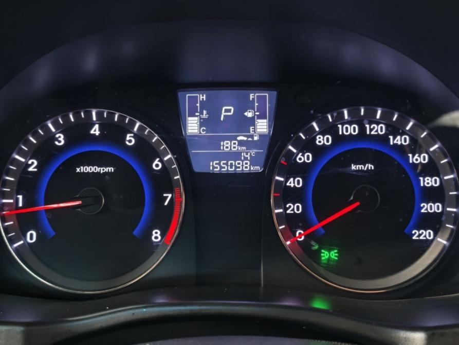 Hyundai Solaris I Рестайлинг Курск  - изображение 11