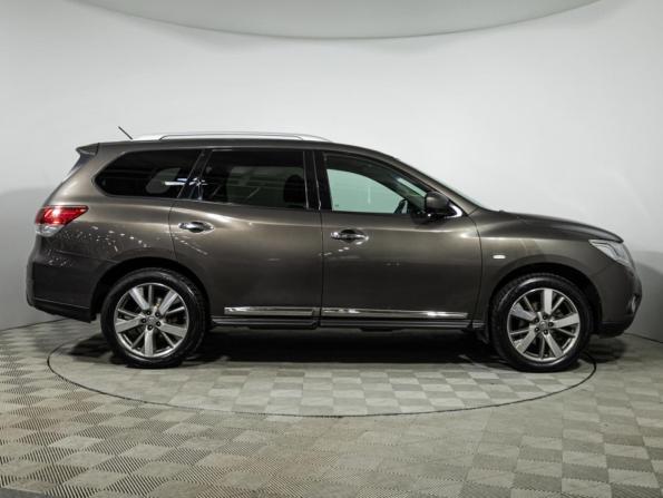 Nissan Pathfinder IV с пробегом 2015 года, цена 1 789 000 рублей, 126640 км, внедорожник, Автокод Объявления