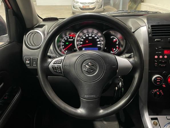 Suzuki Grand Vitara II Рестайлинг с пробегом 2010 года, цена 1 130 000 рублей, 116717 км, внедорожник, Автокод Объявления