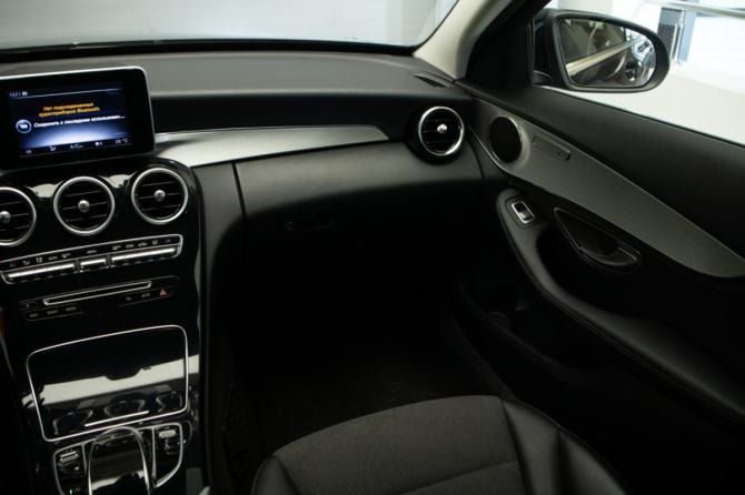 Mercedes-Benz C-Класс IV (W205) с пробегом 2015 года, цена 2 275 000 рублей, 86822 км, седан, Автокод Объявления