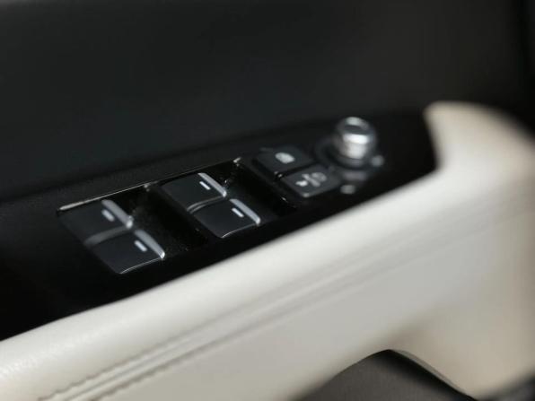 Mazda CX-5 II с пробегом 2021 года, цена 3 410 000 рублей, 60839 км, внедорожник, Автокод Объявления