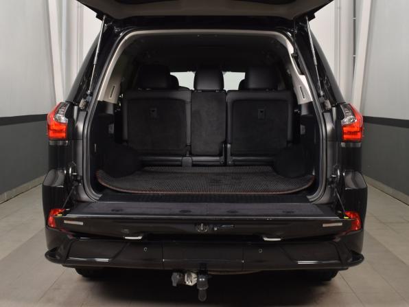 Lexus LX III Рестайлинг 2 с пробегом 2016 года, цена 6 199 995 рублей, 165823 км, внедорожник, Автокод Объявления