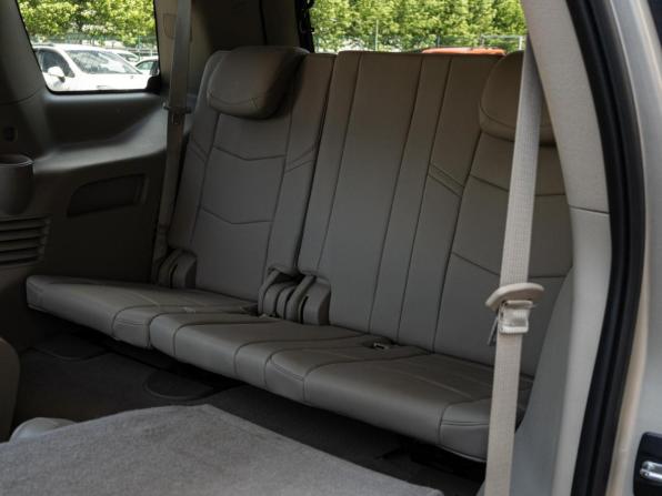 Cadillac Escalade IV с пробегом 2016 года, цена 5 200 000 рублей, 94143 км, внедорожник, Автокод Объявления