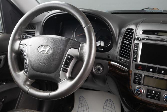 Hyundai Santa Fe II Рестайлинг с пробегом 2011 года, цена 1 199 000 рублей, 293000 км, внедорожник, Автокод Объявления