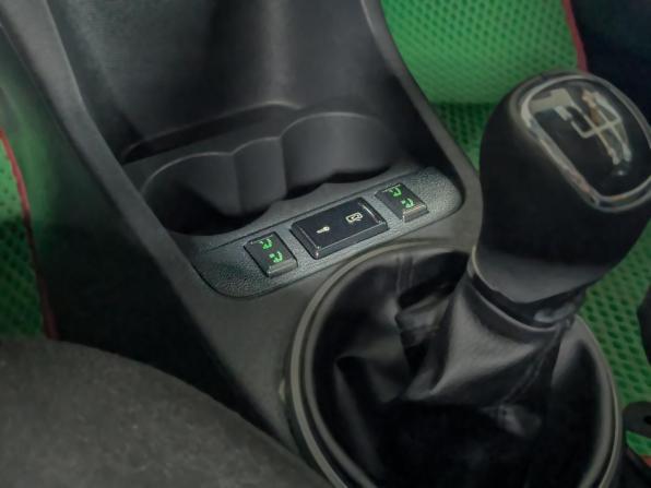 Skoda Fabia II Рестайлинг с пробегом 2012 года, цена 499 900 рублей, 217450 км, хэтчбек, Автокод Объявления